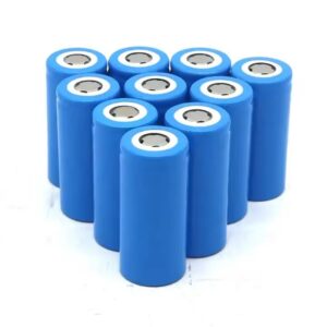 LiFePo4 IFR32700 Rechargeable Li-ion Battery 3.2V 18A 6000mAh (New)